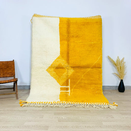 Moroccan Shag Rug - Yellow and White with Geometric Design