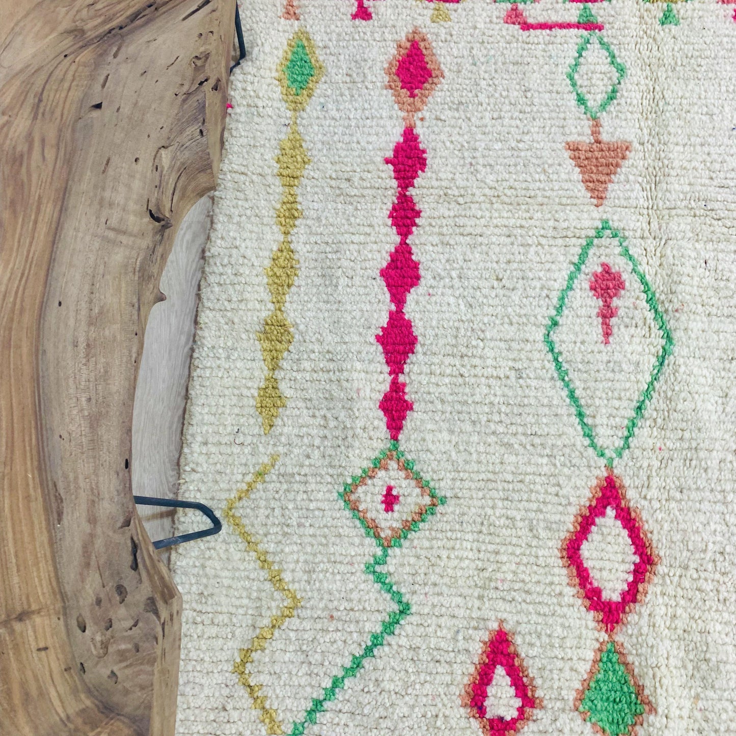 Azilal White wool rug, Moroccan area Rug, Berber shag rug