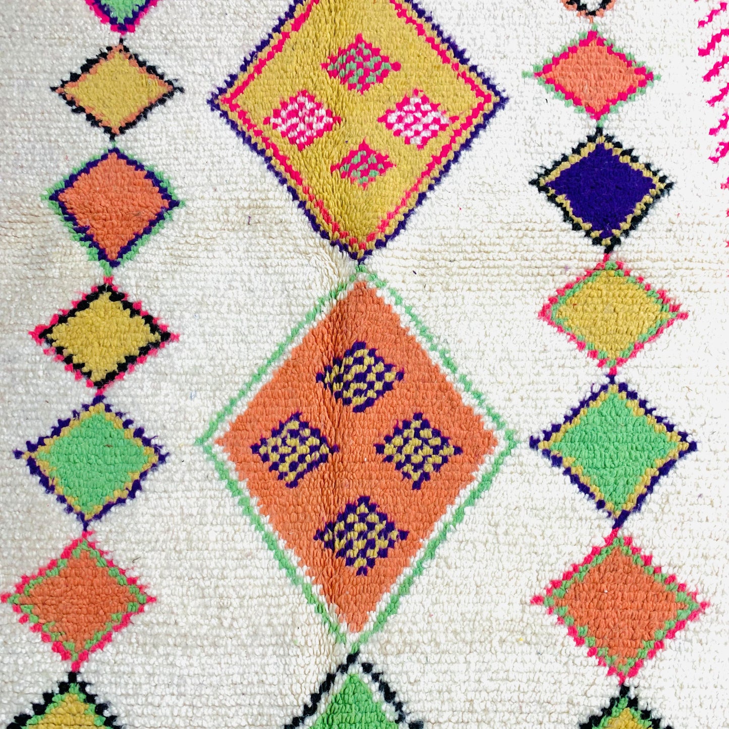 Azilal Moroccan area Rug, Berber shag rug, White wool rug