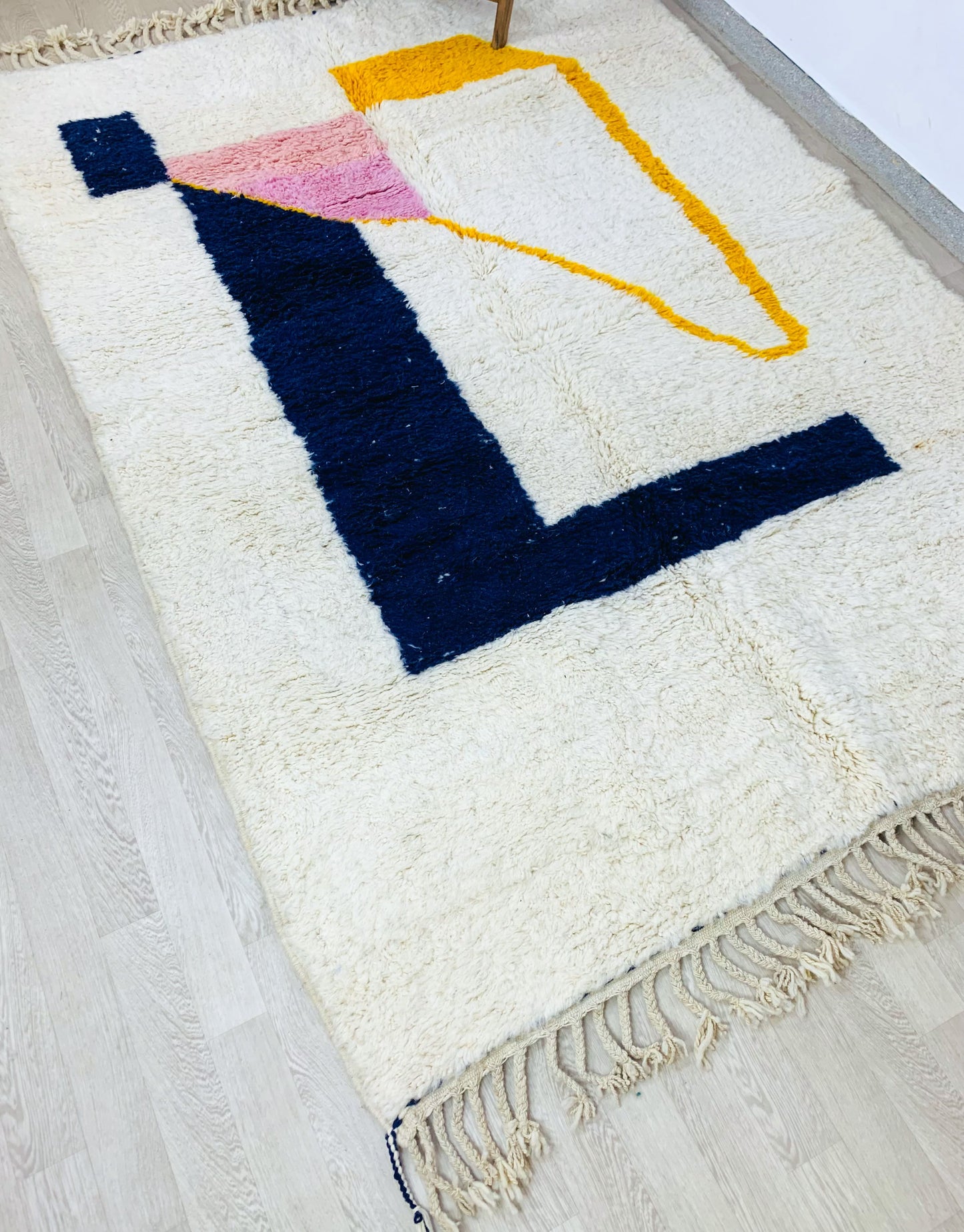 White Moroccan Shag Rug, Modern Abstract Colorful Design