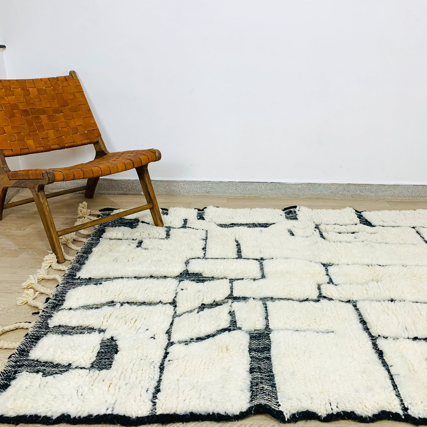 White Moroccan Shag Rug, Handtufted Black Geometric Pattern