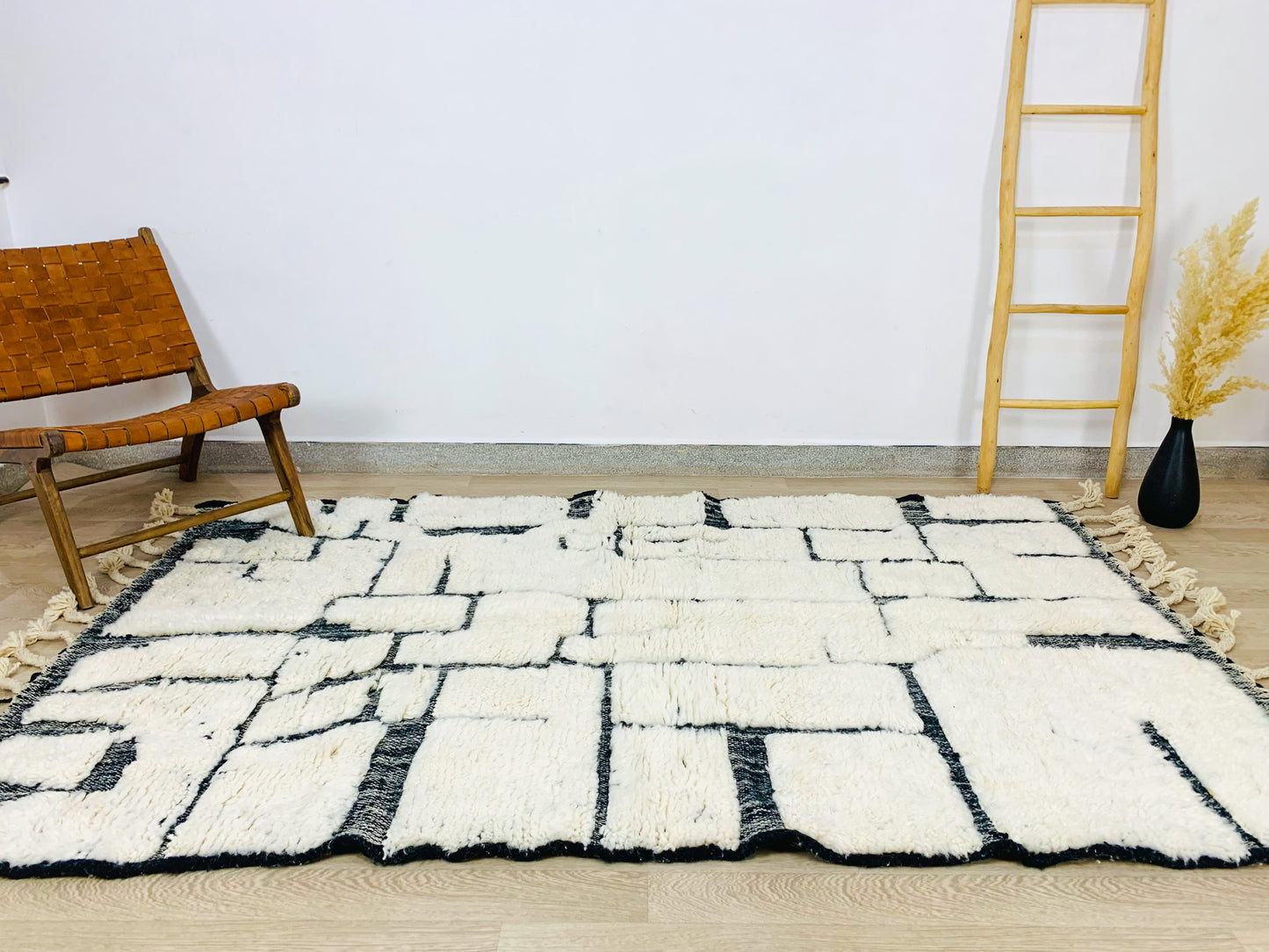 White Moroccan Shag Rug, Handtufted Black Geometric Pattern