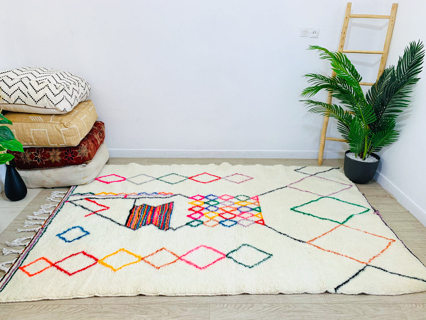 Colorful Beni Ouarain Moroccan Rug