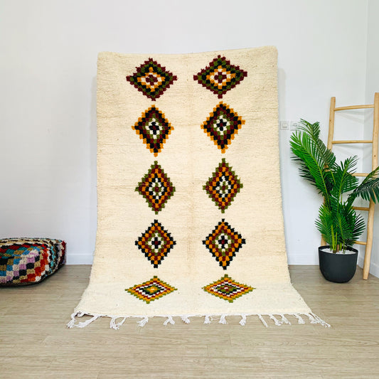 Beni Ouarain White Moroccan Rug