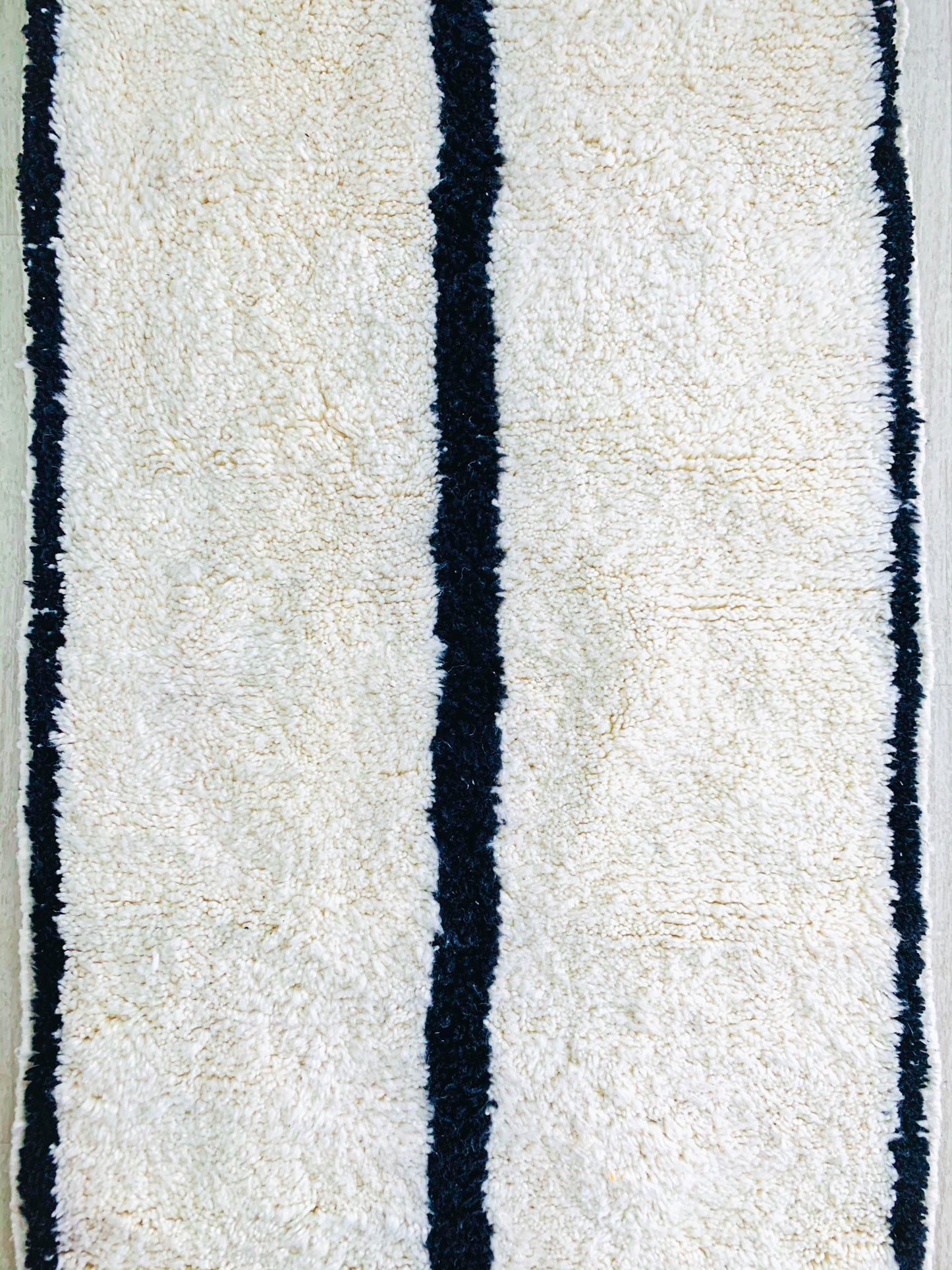 Moroccan White and Black Beni Ouarain Rug