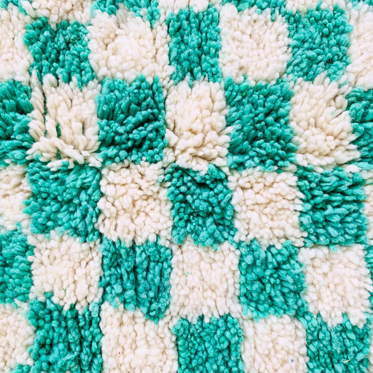 soft-wool-green-and-white-checkered-rug