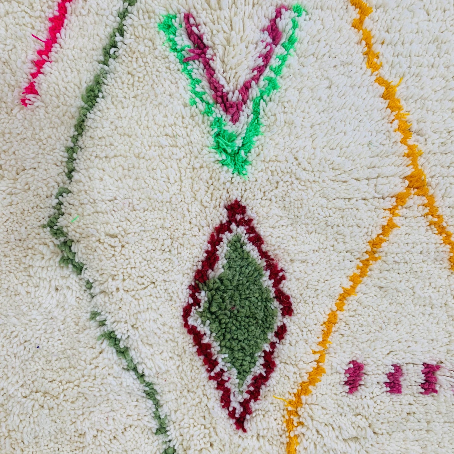 Colorful Beni Ouarain Moroccan Rug